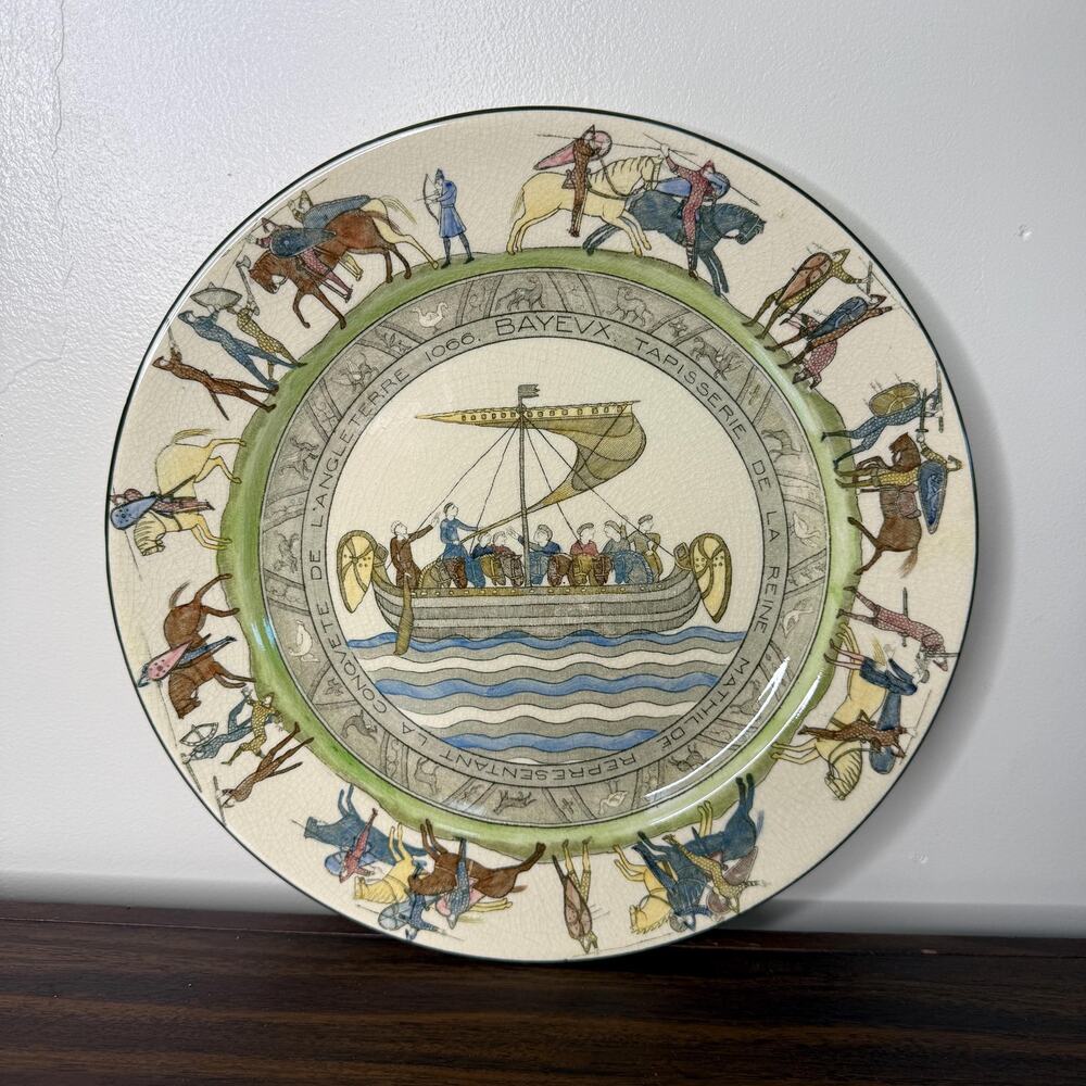 Decorative Plate Bayeux Tapestry Medieval Scene Battle of Hastings